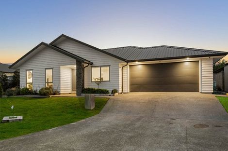 Photo of property in 17 Magnolia Lane, Kaukapakapa, Helensville, 0875