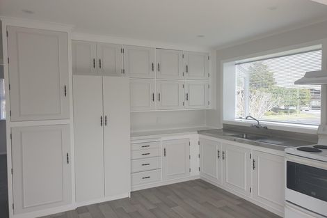 Photo of property in 15a Collie Street, Hillpark, Auckland, 2102