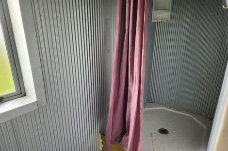 Photo of property in 1089 East Coast Road, Whakatiwai, Miranda, 2473