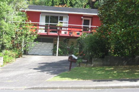 Photo of property in 82 Ayton Drive, Totara Vale, Auckland, 0629