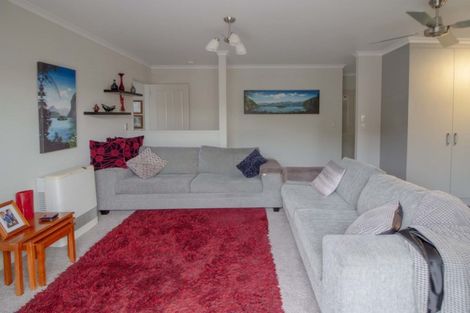 Photo of property in 5 Mountain View Road, Te Aroha, 3320