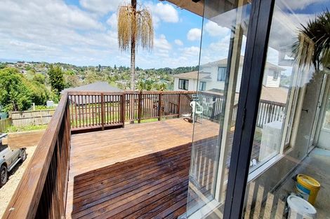Photo of property in 126 Golf Road, Titirangi, Auckland, 0600