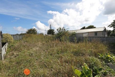 Photo of property in 11 Tasman Street, Opunake, 4616