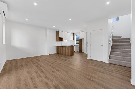 Photo of property in 4/37 Claude Road, Hillpark, Auckland, 2102