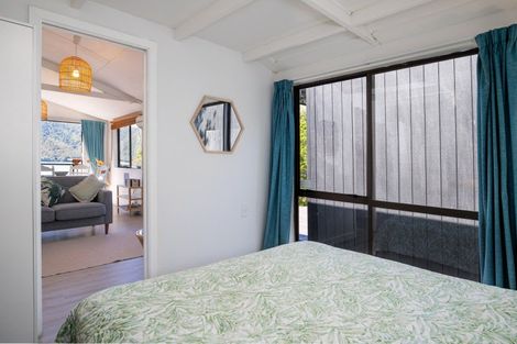 Photo of property in 687 Queen Charlotte Drive, Havelock, Picton, 7281