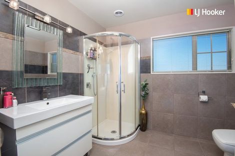 Photo of property in 100 Church Street, Mosgiel, 9024