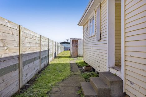 Photo of property in 31 Wilson Street, Waverley, 4510