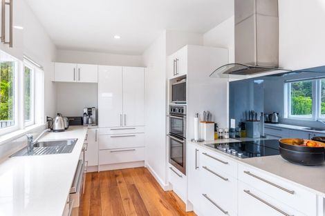 Photo of property in 16 Tongariro Street, Paraparaumu, 5032