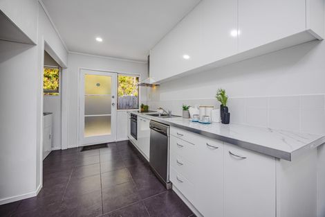 Photo of property in 1/636 Mount Wellington Highway, Mount Wellington, Auckland, 1062