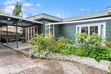 Photo of property in 32 Hillcrest Road, Hillcrest, Hamilton, 3216