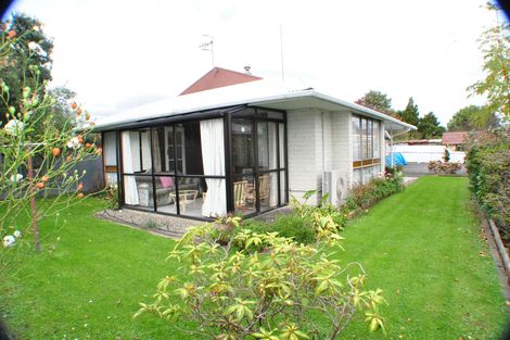 Photo of property in 83 Shamrock Street, Takaro, Palmerston North, 4412