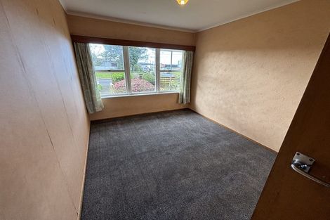 Photo of property in 201 Chivalry Road, Glenfield, Auckland, 0629