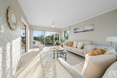 Photo of property in 4 The Anchorage, Sunnyhills, Auckland, 2010