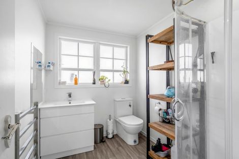 Photo of property in 40 Clifton Terrace, Fitzherbert, Palmerston North, 4410