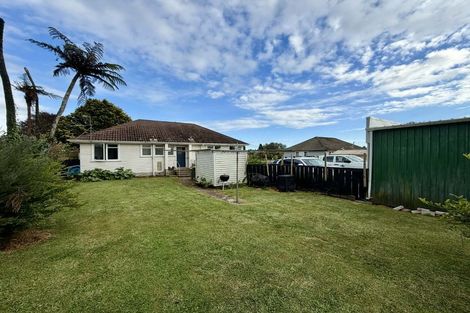 Photo of property in 5 Konini Street, Inglewood, 4330