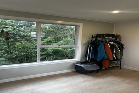 Photo of property in 802 West Coast Road, Oratia, Auckland, 0604