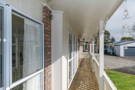 Photo of property in 17 Olwyn Green, Dinsdale, Hamilton, 3204