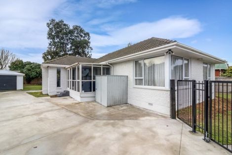 Photo of property in 8 Bellina Place, Broomfield, Christchurch, 8042