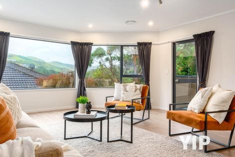 Photo of property in 10 Longmont Terrace, Churton Park, Wellington, 6037
