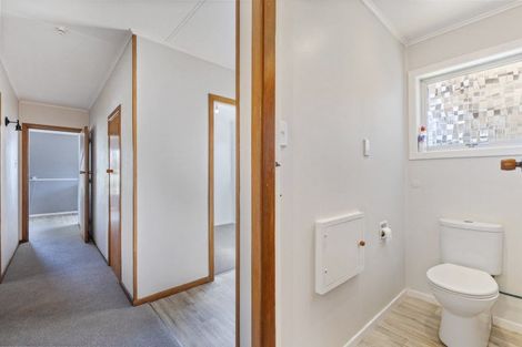 Photo of property in 9 Tawa Street, Inglewood, 4330