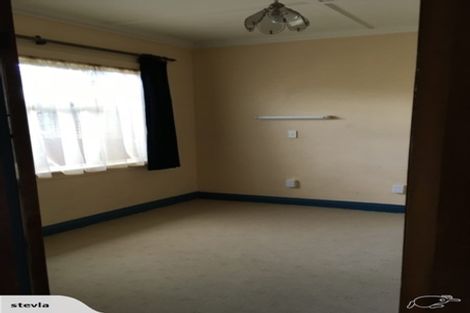 Photo of property in 74 Hine Street, New Plymouth, 4310