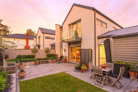 Photo of property in 5 Knowles Street, Merivale, Christchurch, 8052