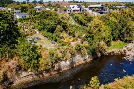 Photo of property in 40 Kawei Road, Ohawe, Hawera, 4671