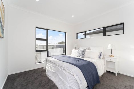Photo of property in 11b Addison Street, Blockhouse Bay, Auckland, 0600