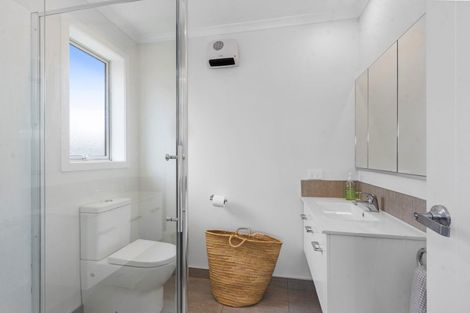 Photo of property in 9 Whincops Road, Halswell, Christchurch, 8025