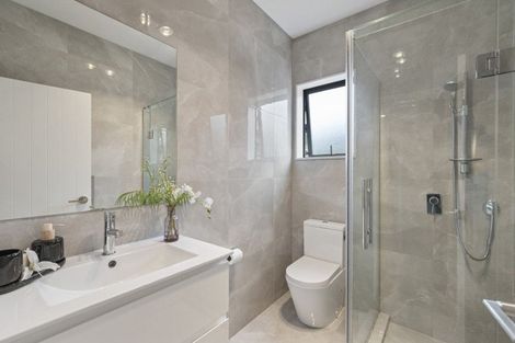 Photo of property in 9 Survila Street, Takanini, 2110