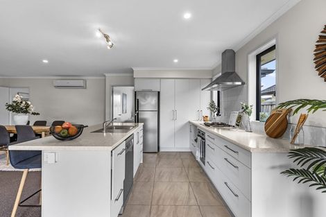 Photo of property in 55 Goodwin Crescent, Pyes Pa, Tauranga, 3112