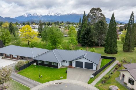 Photo of property in 14 Harrison Court, Te Anau, 9600