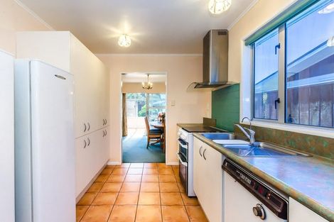 Photo of property in 15 Park Avenue, Waikanae, 5036