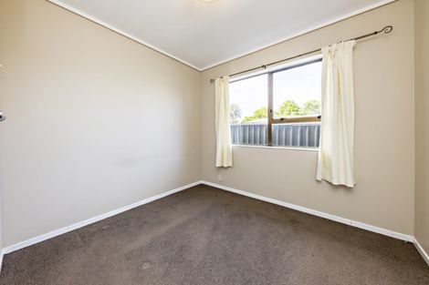 Photo of property in 2/79 Victoria Road, Papatoetoe, Auckland, 2025