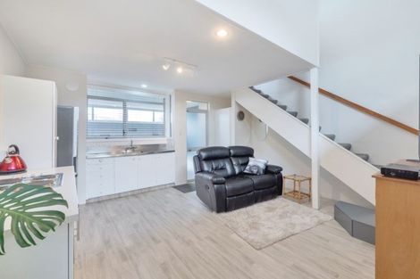 Photo of property in 29e Springs Road, Parakai, 0830