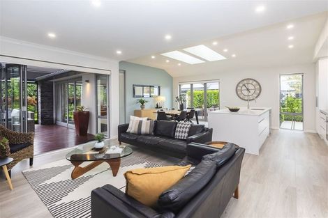 Photo of property in 7 Millpond Place, Parklands, Christchurch, 8083
