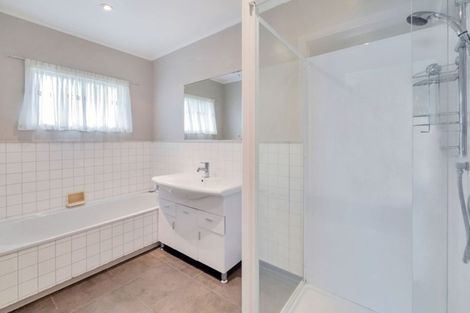 Photo of property in 1/29 Manse Road, Pahurehure, Papakura, 2113