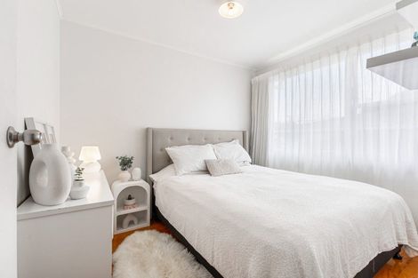 Photo of property in 25 Roseneath Place, Birkdale, Auckland, 0626