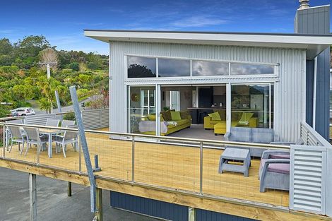 Photo of property in 10 Laika Avenue, Ti Point, Warkworth, 0985