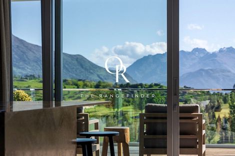 Photo of property in 16 Advance Terrace, Arrowtown, 9302