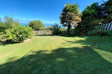 Photo of property in 35 Adams Road, Thornton Bay, Thames, 3575