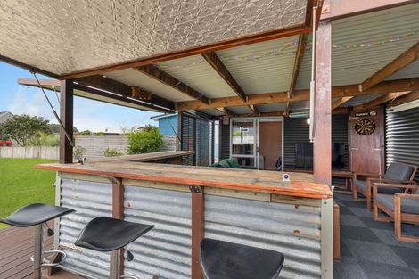 Photo of property in 102 Mahoe Place, Matarangi, Whitianga, 3592