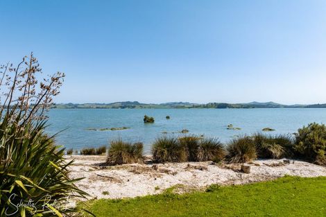 Photo of property in 5 Lancewood Lane, Pahi, Paparoa, 0571