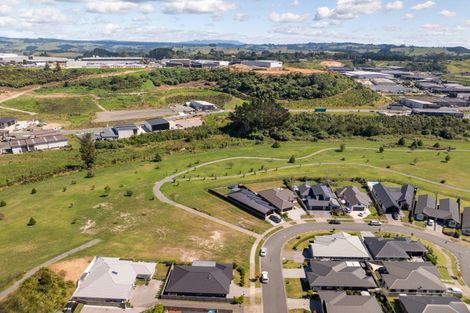 Photo of property in 85 Awataha Crescent, Pyes Pa, Tauranga, 3110