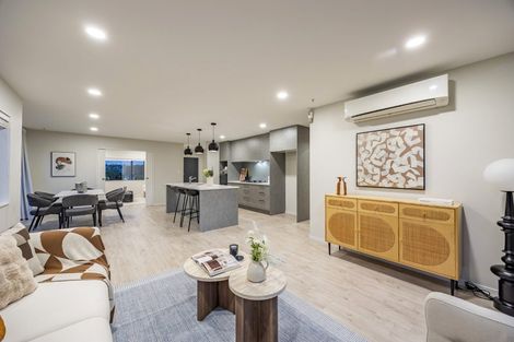 Photo of property in 21 Vintry Drive, Huapai, Kumeu, 0810