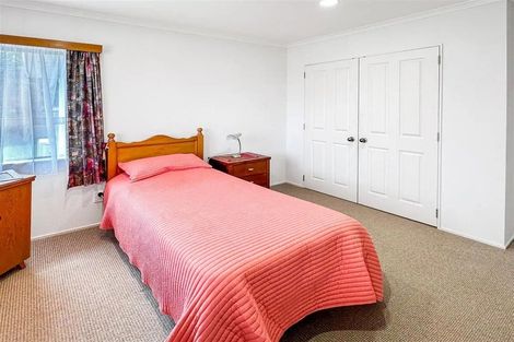 Photo of property in 34 Warwick Drive, Lynmore, Rotorua, 3010