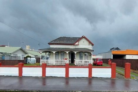 Photo of property in 16 Burns Street, Dannevirke, 4930