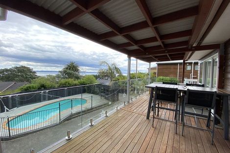 Photo of property in 6 Fishermans Cove, Army Bay, Whangaparaoa, 0930
