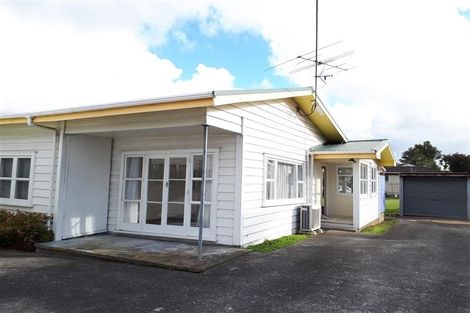 Photo of property in 67 View Road, Henderson, Auckland, 0612