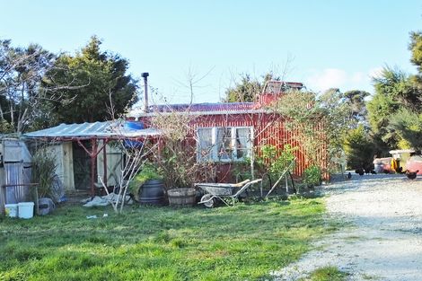 Photo of property in 239 Rangiora Road, Kaiwaka, 0573